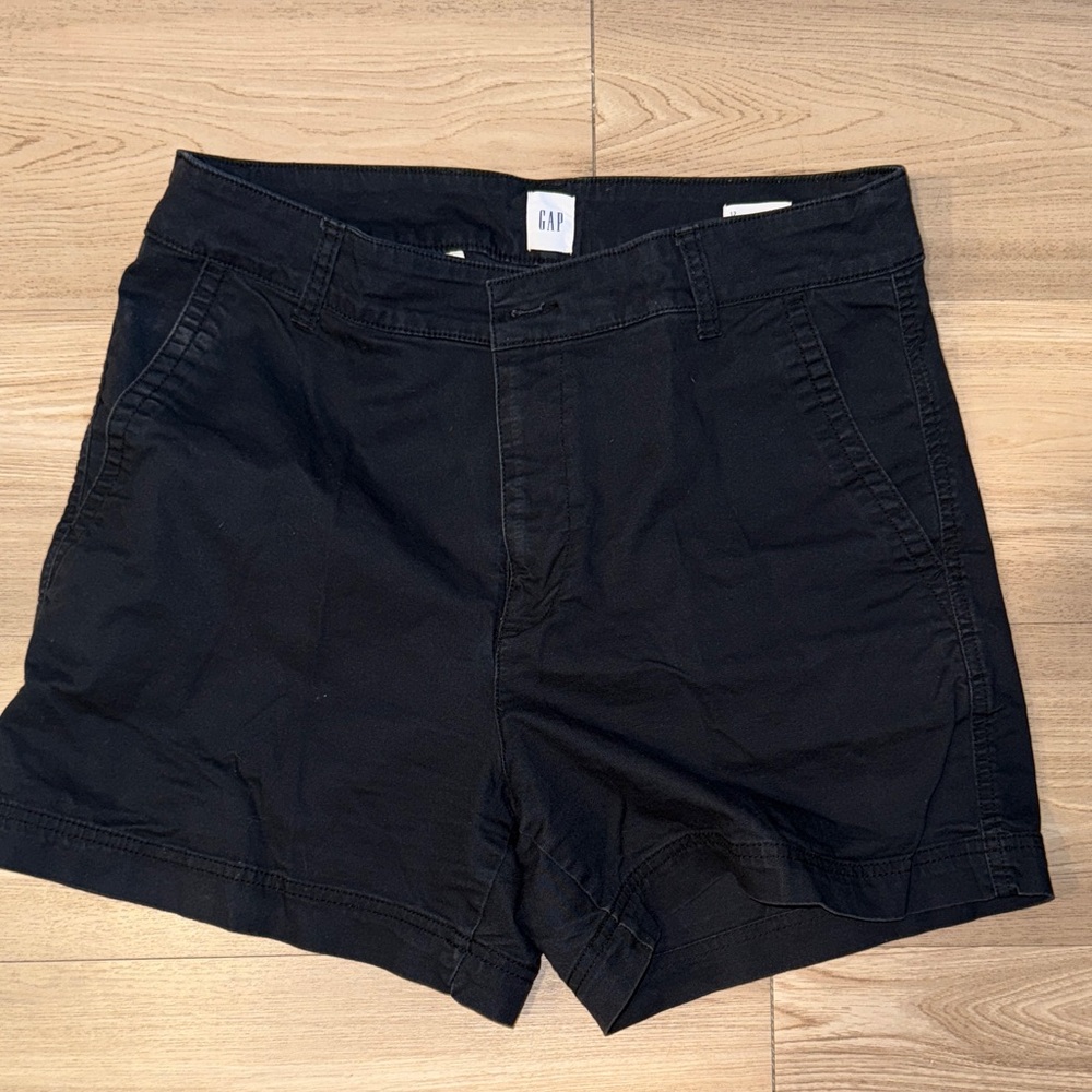 GAP womens Black Shorts